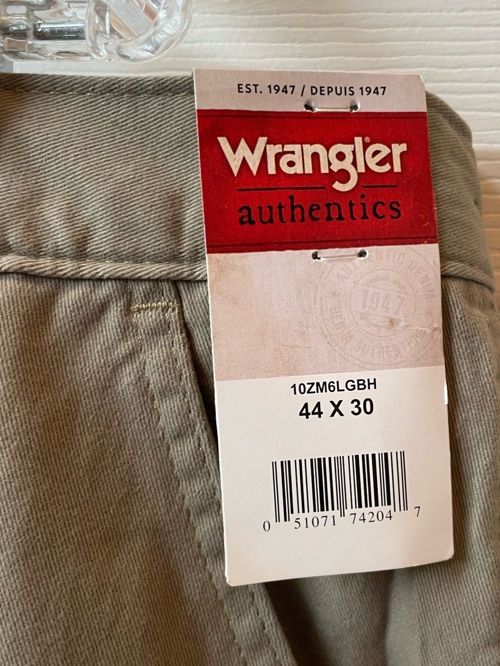 Wrangler Authentics Men's Tan Cargo Pants - Comfortable Everyday Wear - Picture 4 of 7